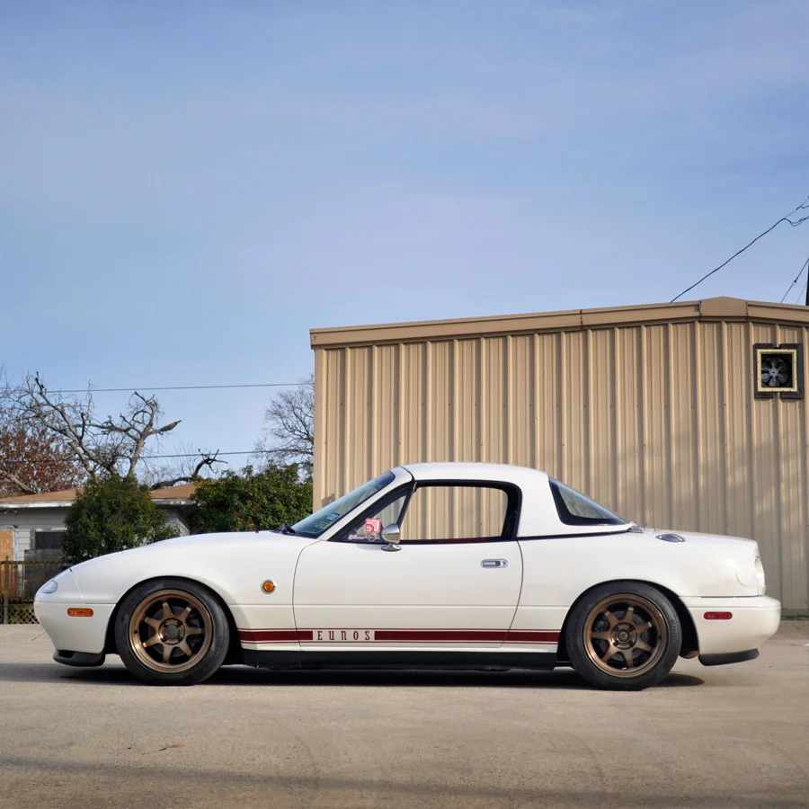 side-hardtop-on.webp