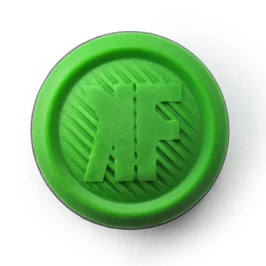 Signature_closeup_385px.webp