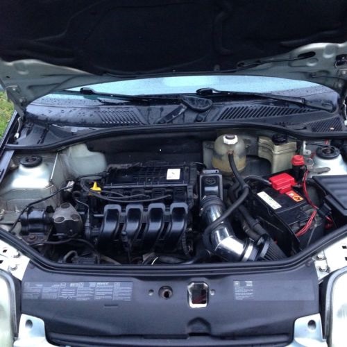 silverclio5_zps2bef0b79.jpg