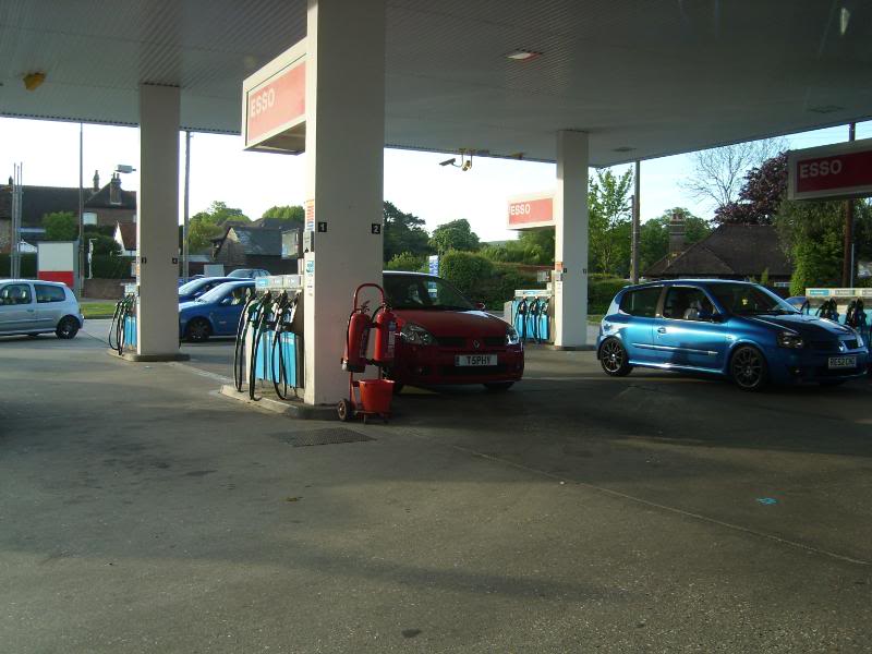 SL271164.jpg SL271164.jpg