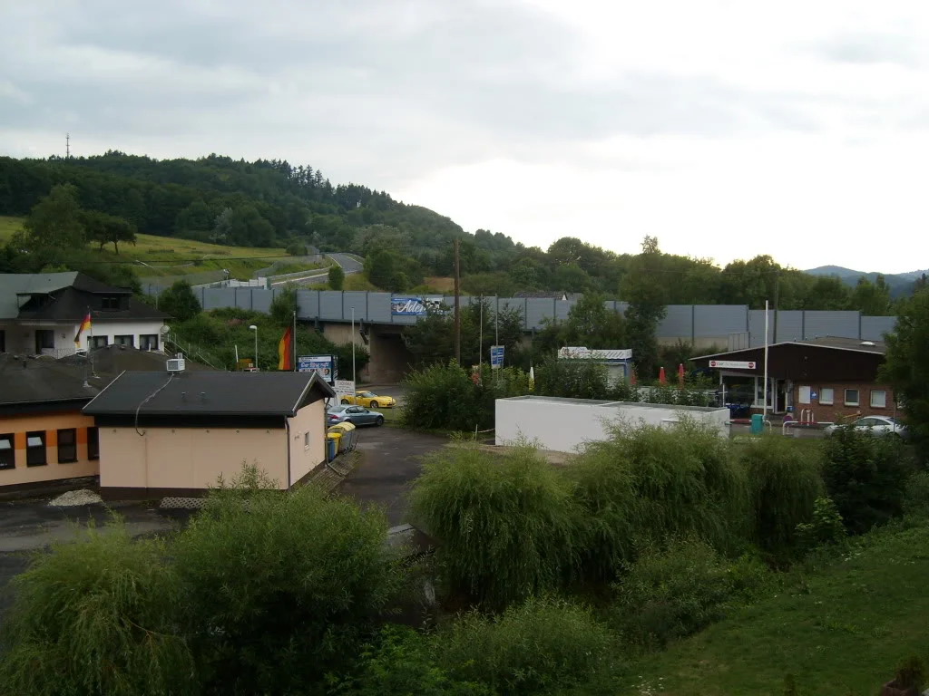 SL271240.webp
