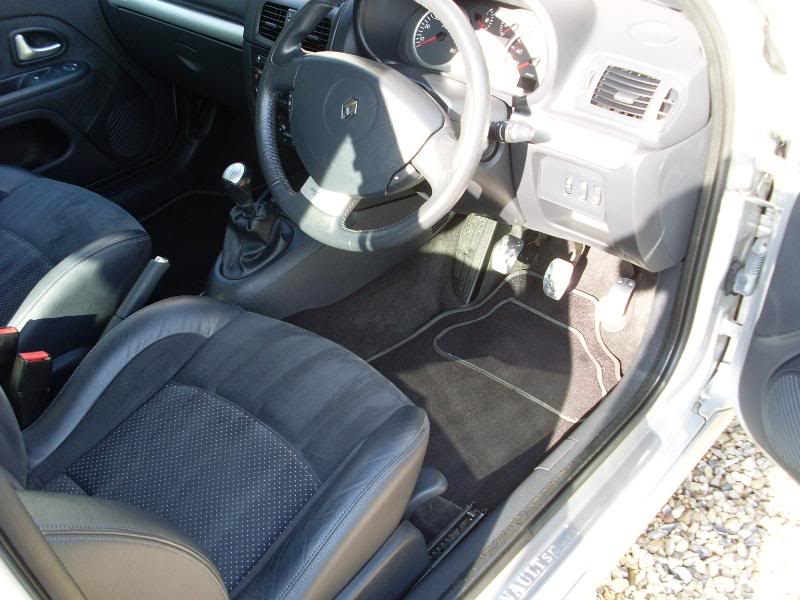 SL370981.jpg