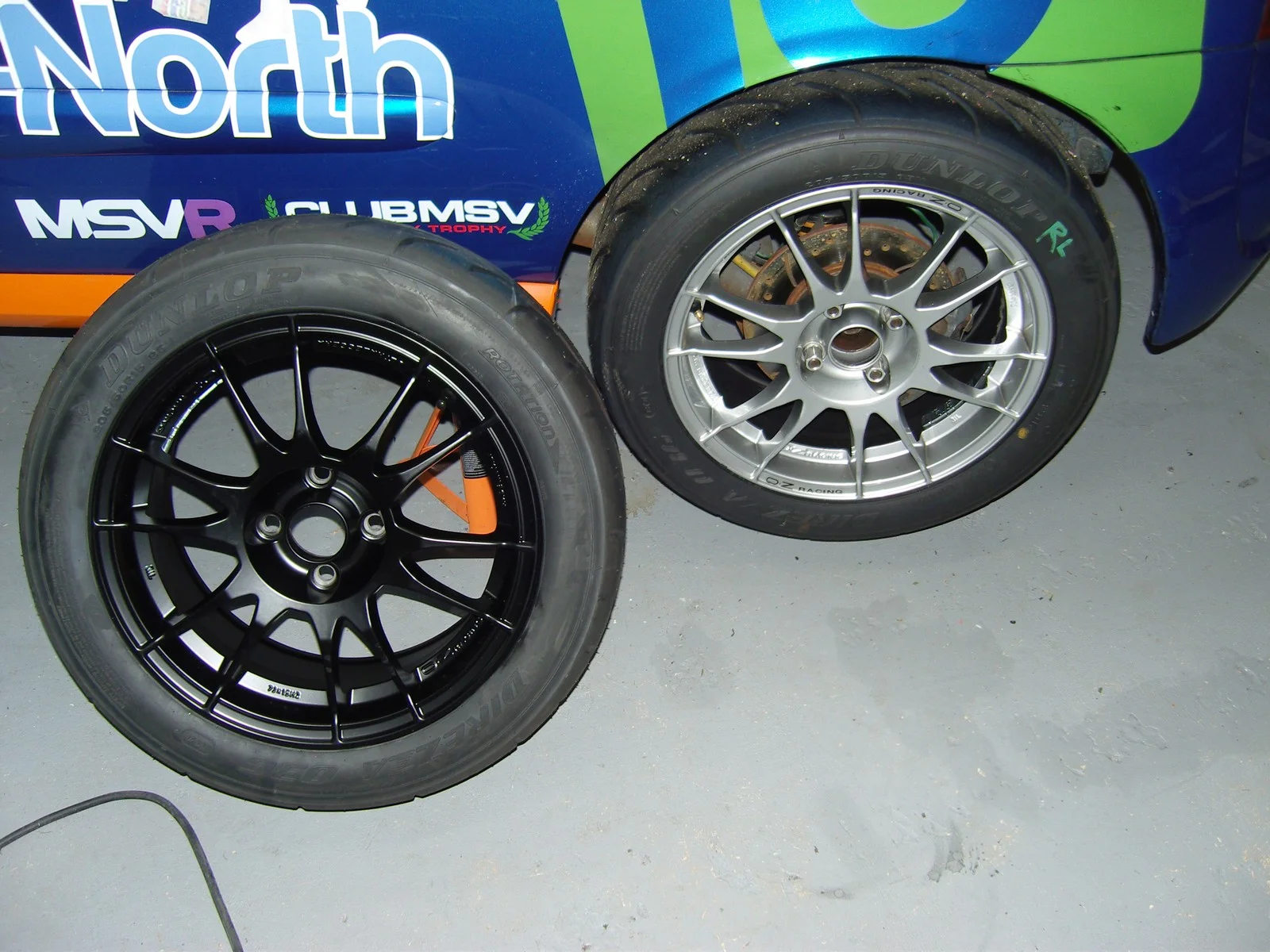 SNV82391.webp