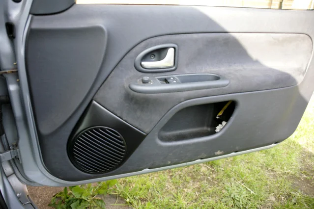 Speakergrills003a.webp