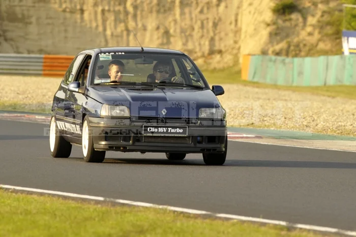 speedlight_2010_07_03_%20907.webp