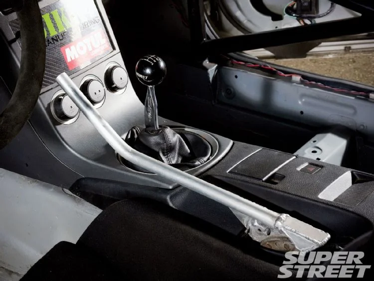 sstp_1004_08_o+2003_nissan_350z+e_brake.webp