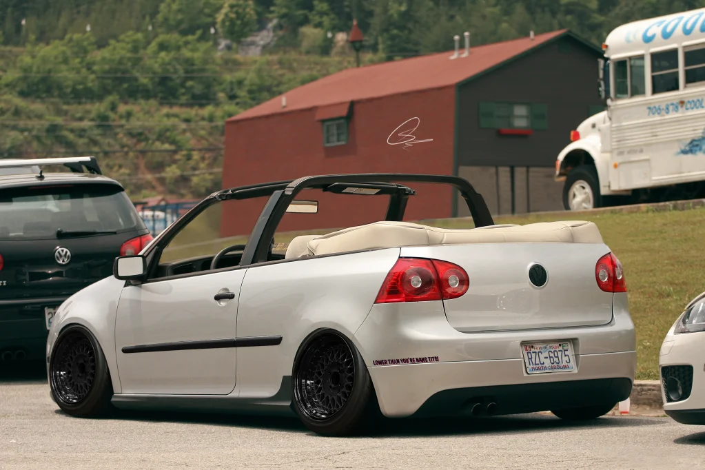 Stance_Works_Vw_Golf_gti_by_JackinaboxDesign.webp