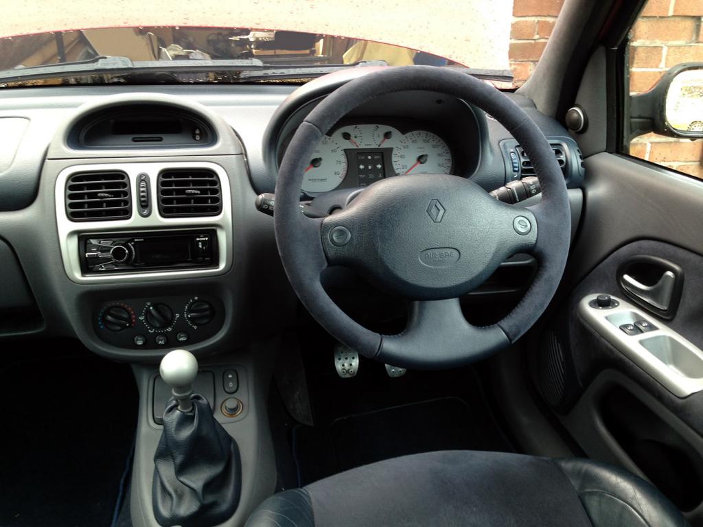 steeringwheel2_zps3c603af1.jpg