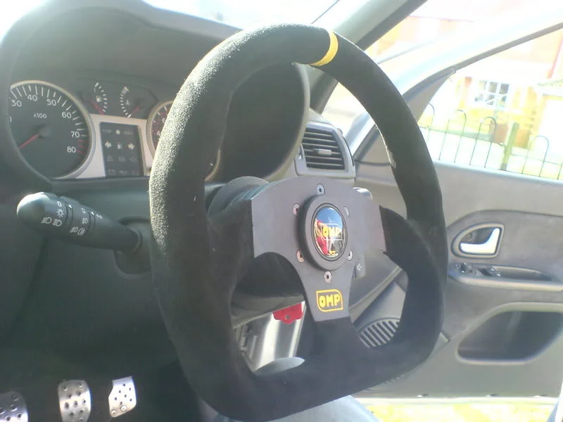 SteeringWheelRemoval8.webp
