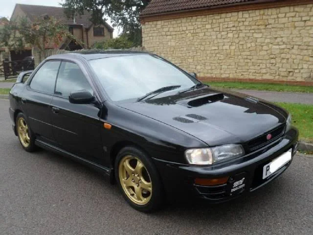 subaru-impreza-saloon-1857410889-640x480.webp