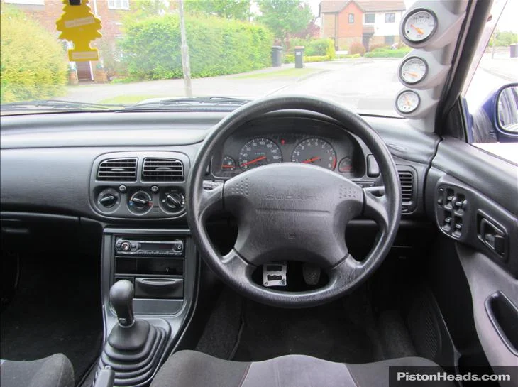 subaru-impreza-sti-S760599-10.webp