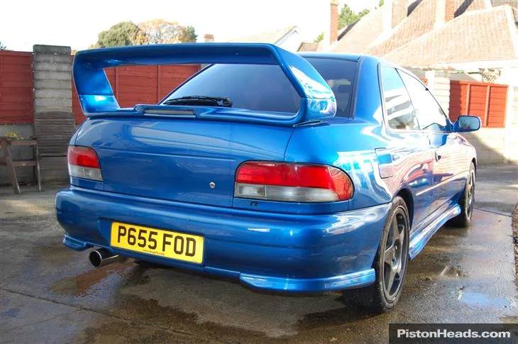subaru-impreza-sti-wrx-sti-type-uk-S899444-2.webp