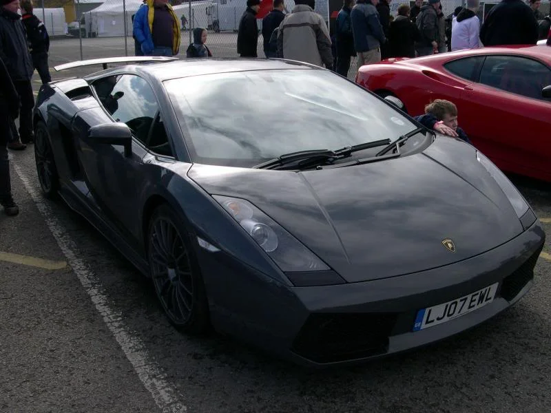 SuperleggeraFrontQuarter-grey.webp