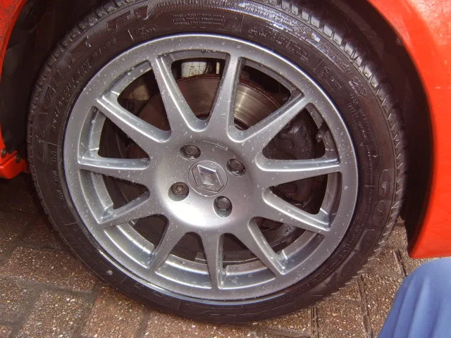 SV600375.webp