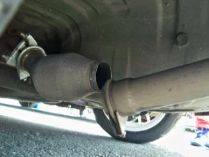 tailpipe-fell-off.webp