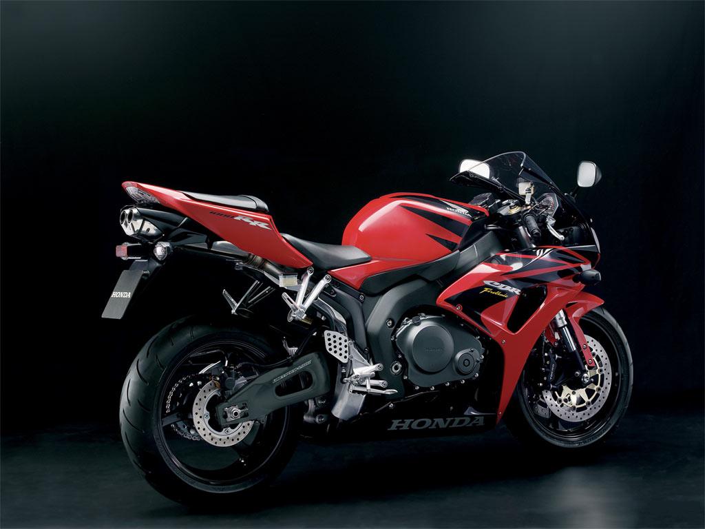 tech%20bikes%202006%20honda%20cbr%20fireblade%208.jpg