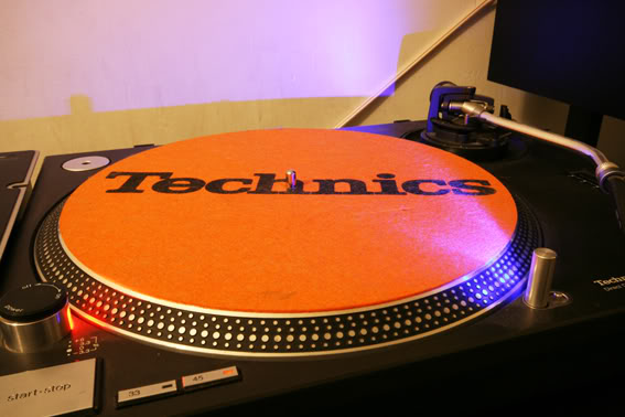 technics.jpg