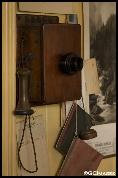 Telephone.jpg