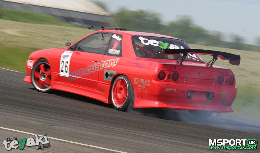 teyaki_lloyd_06.webp