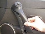 th_Clio197doorpanelremoval011.jpg