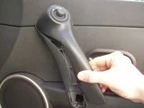 th_Clio197doorpanelremoval011.webp