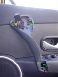 th_Clio197doorpanelremoval012.webp