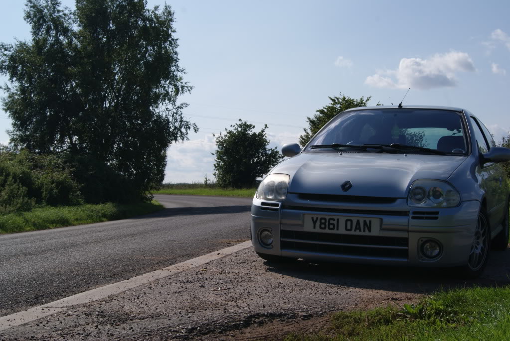 ThePh-1002.jpg ThePh-1002.jpg