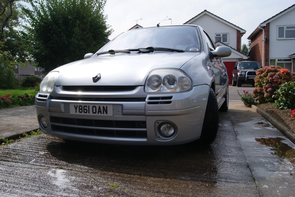 ThePh-1007.jpg ThePh-1007.jpg