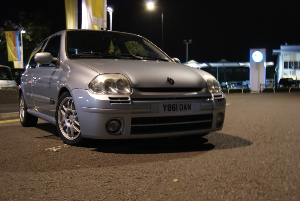 ThePh-1012.jpg ThePh-1012.jpg