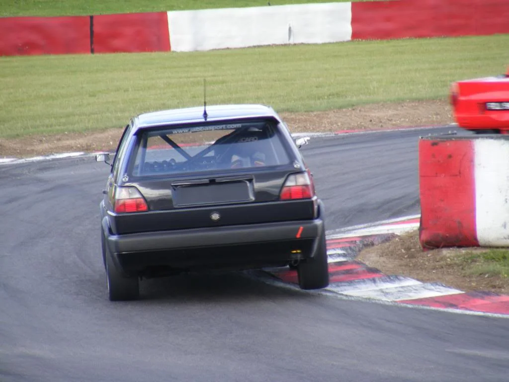 Touringcars09184.webp