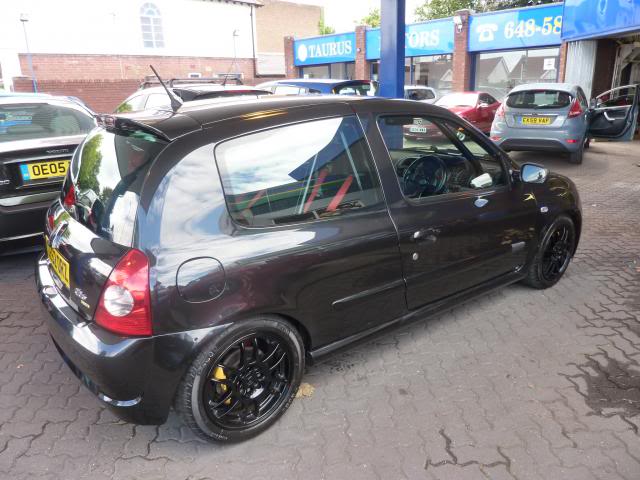 trackcar006_zps4f2cc799.jpg