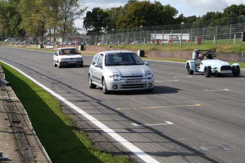 trackday3040.jpg