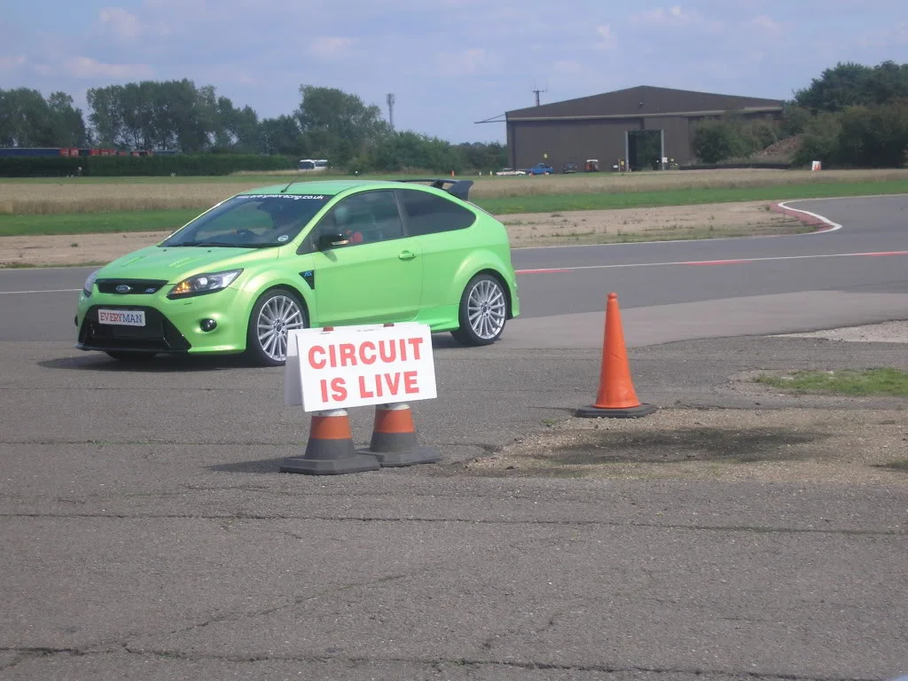 TRACKDAYAUG09002.webp