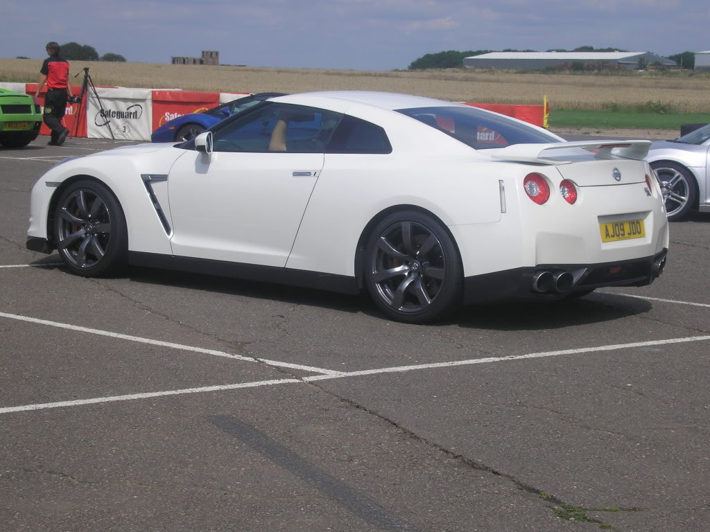 TRACKDAYAUG09016.jpg