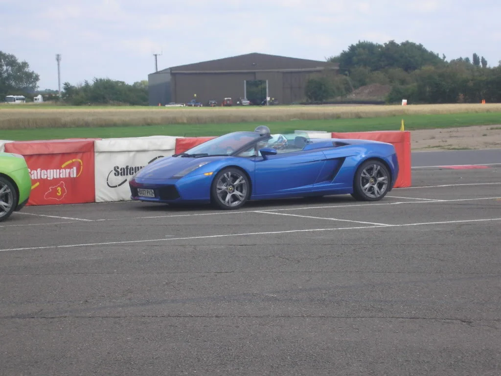 TRACKDAYAUG09052.webp