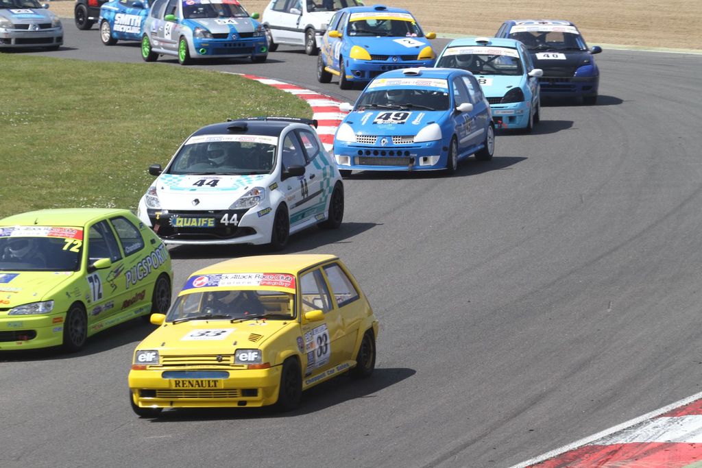 tricolore brand s hatch.jpg