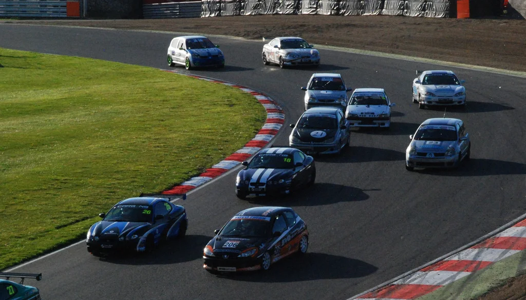 Tricrace22.webp
