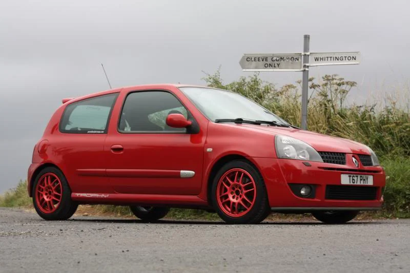 Trophy_red_zps72170ef5.webp