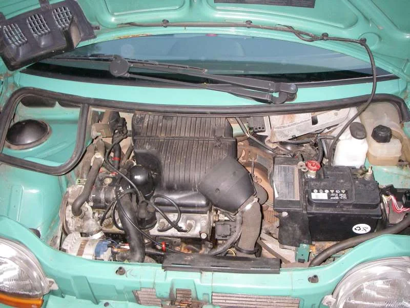 twingoengine.webp
