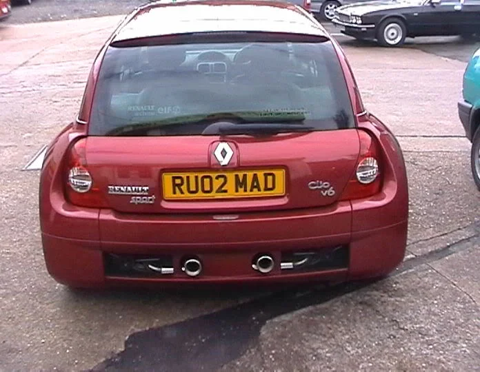 v6exhaust3.webp