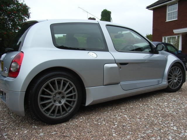 V6Photo1anth.jpg