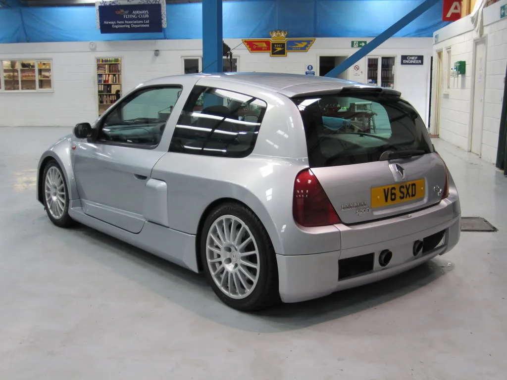 V6Sx031.webp