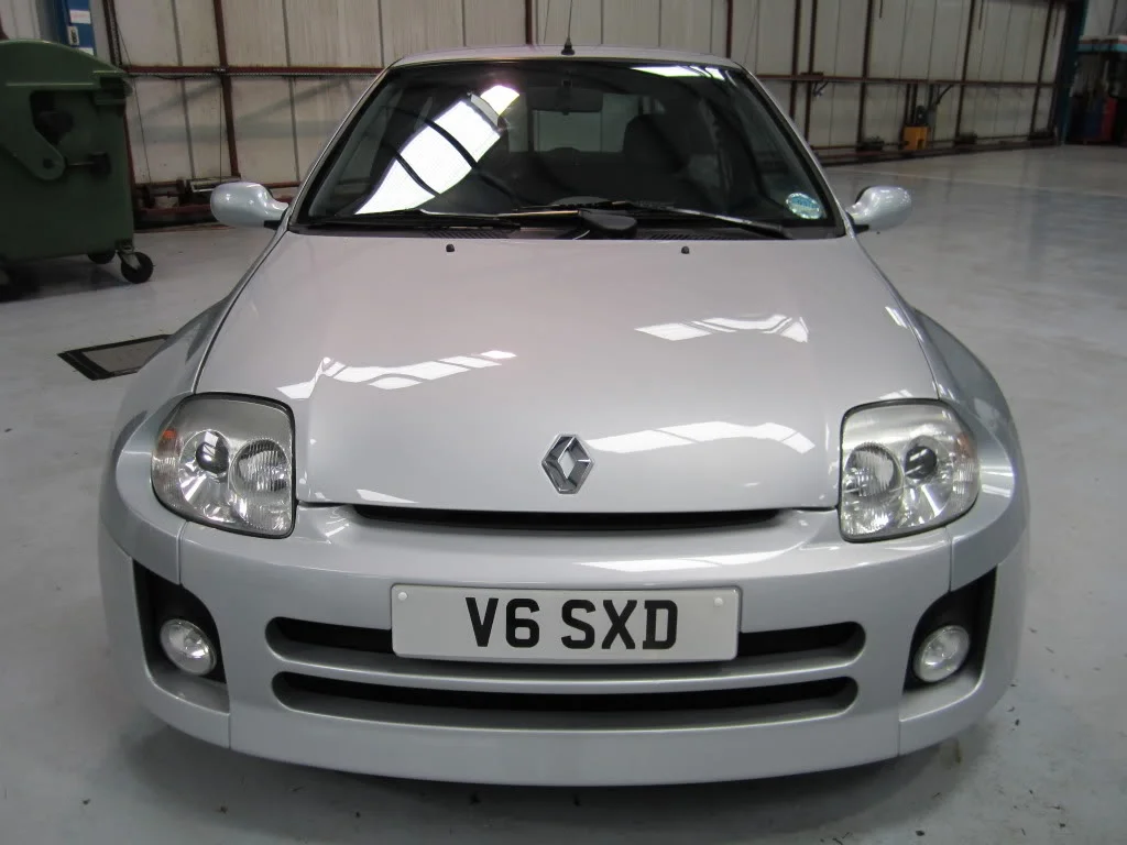 V6Sx042.webp