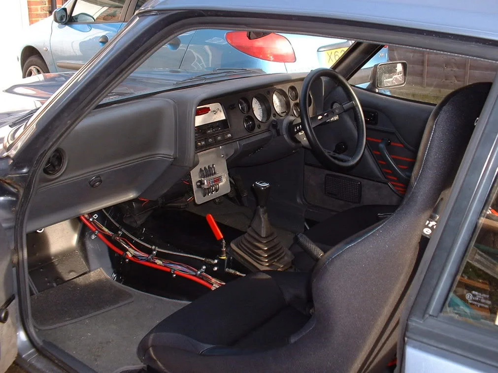 V8i011.webp