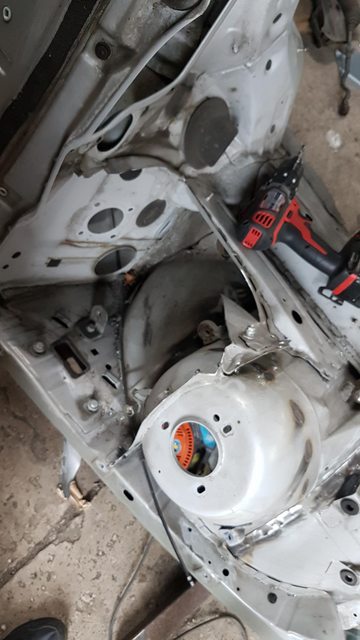 v8Jw5Lil.jpg