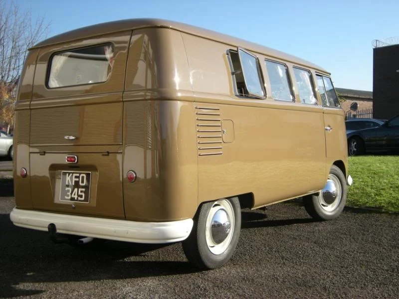 van012-1.webp