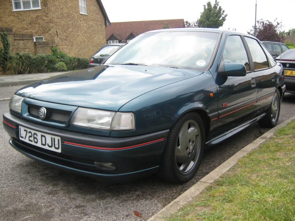 vauxhall-cavalier-sri_blue_3.webp