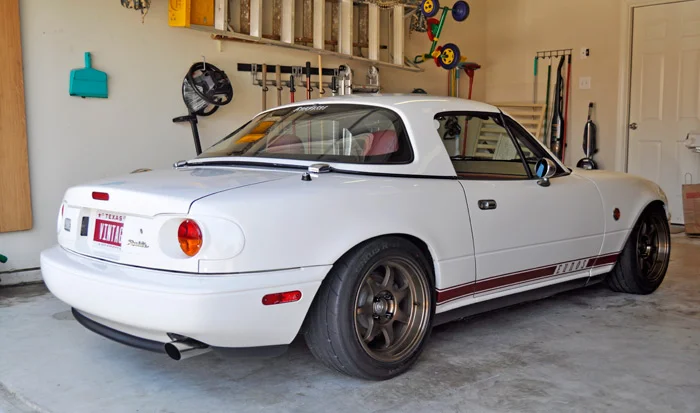 vintage-teaser-rear.webp