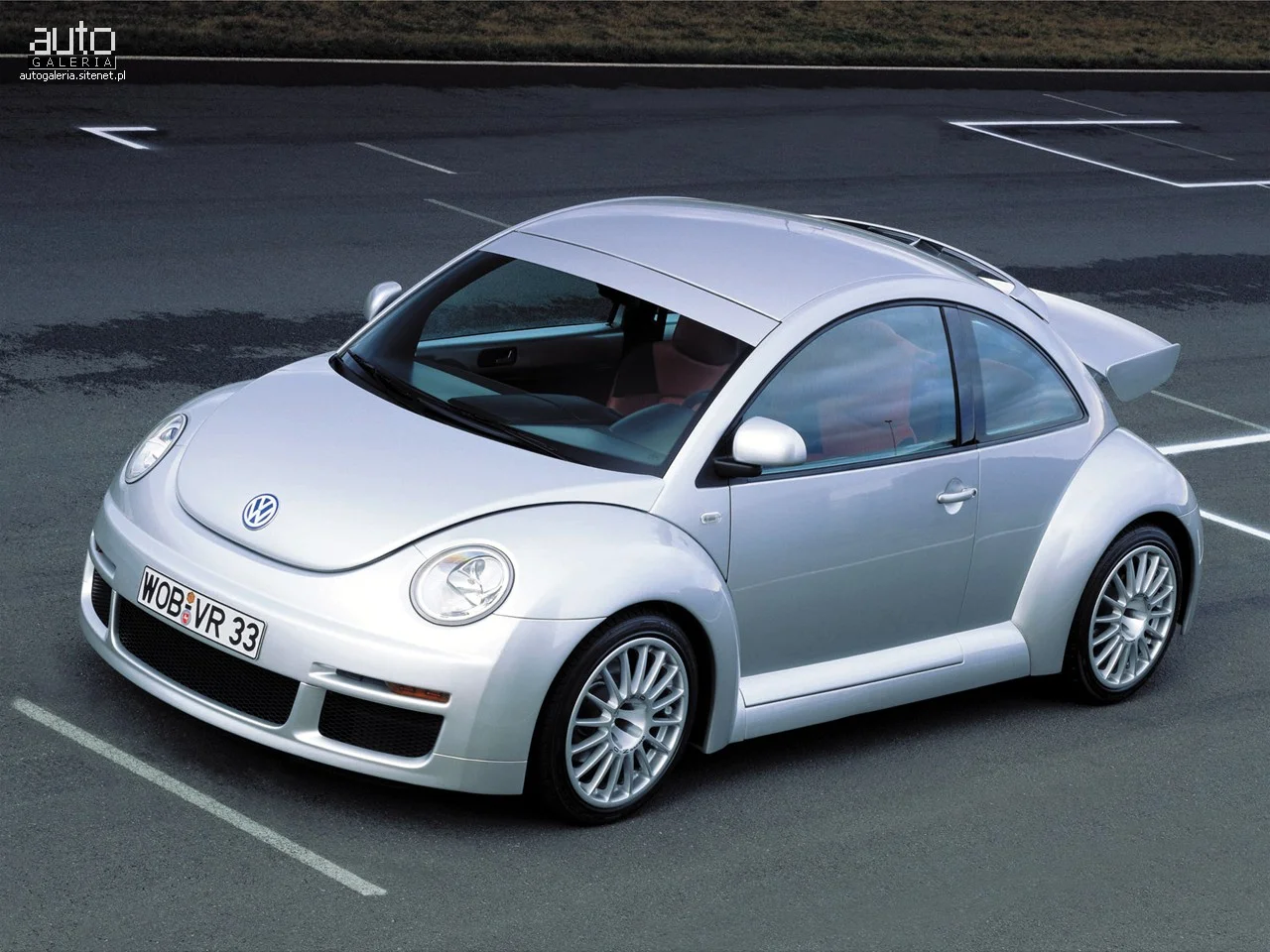 volkswagen_new_beetle_rsi_2000_02_b.webp
