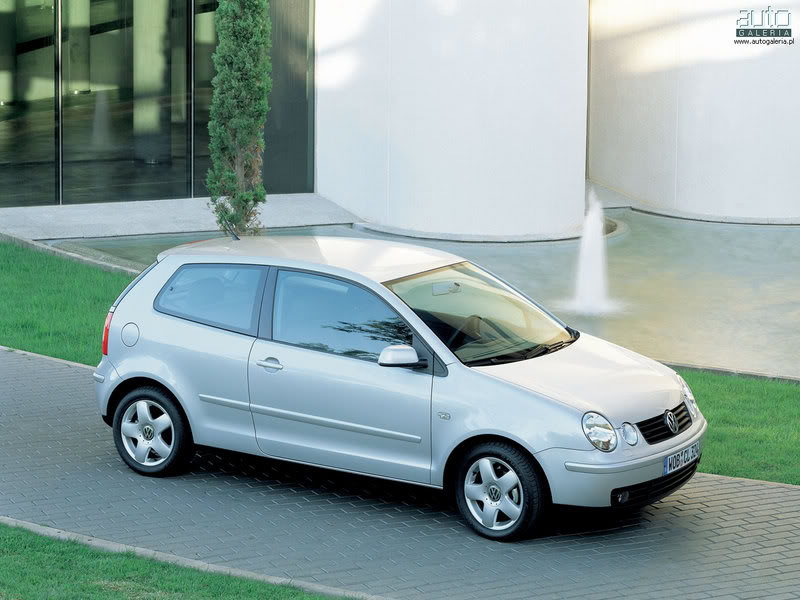 volkswagen_polo_2001_02_b.jpg